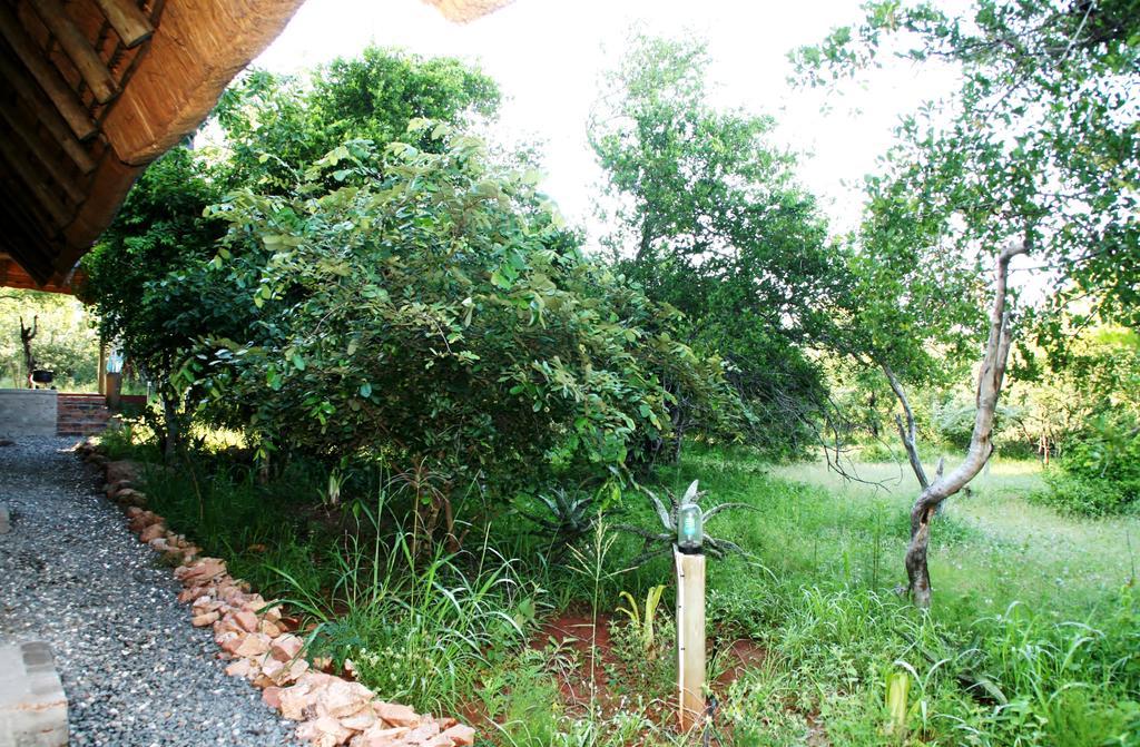 Green Kruger Lodge Komatipoort Extérieur photo